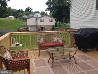 15479 Oak Rd, Waynesboro, PA 17268 - photo 4