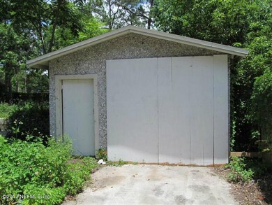 1115 Scotten Rd, Jacksonville, FL 32205 - photo 2