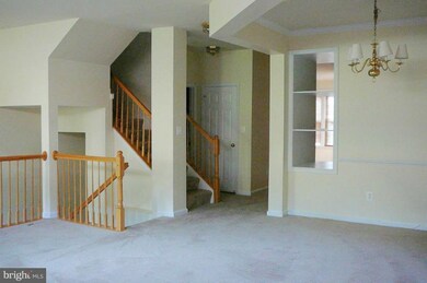 47795 Scotsborough Square unit 119, Sterling, VA 20165 - photo 3