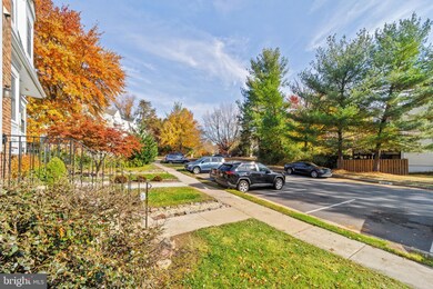 3612 Buckeye Ct, Fairfax, VA 22033 - photo 4