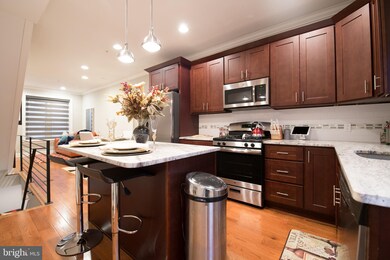 2324 Wilder St, Philadelphia, PA 19146 - photo 6