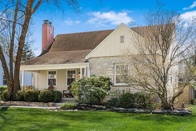 433 Fallis RD