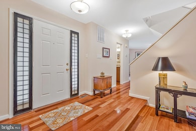 3800 Hemlock Way, Fairfax, VA 22030 - photo 6