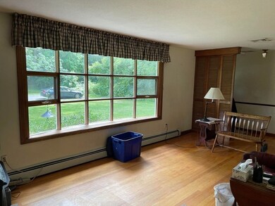 5 Kimberly Ln, Hadley, MA 01035 - photo 4