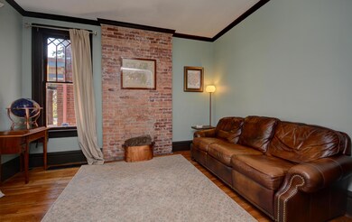 Living Room (3)