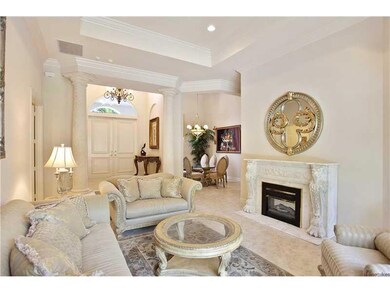 11074 Blue Palm St, Plantation, FL 33324 - photo 7