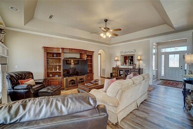 1601 Woodstock, Shawnee, OK 74804 - photo 6