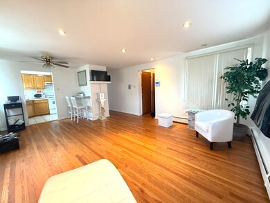 2014 W 111th St unit 2N, Chicago, IL 60643 - photo 2