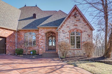 6076 S Danforth Ave-3