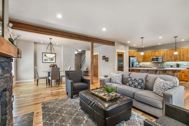 61426 Linton Loop, Bend, OR 97702 - photo 4