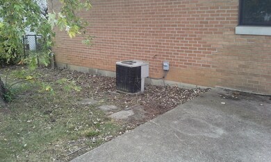 4194 Seigman Ave, Columbus, OH 43213 - photo 6