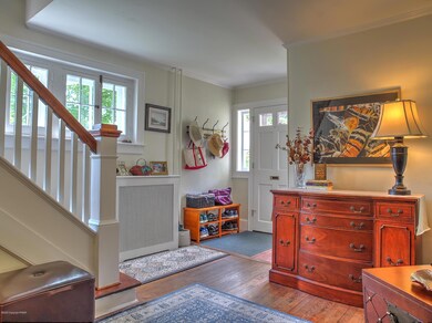 304 Clermont Ave, Stroudsburg, PA 18360 - photo 4