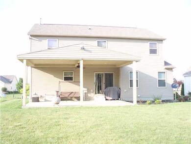 235 Sycamore Dr, Circleville, OH 43113 - photo 2