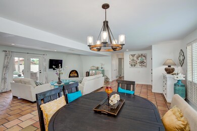 011_Dining Room