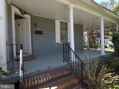 32 Colonial Ave, Haddonfield, NJ 08033 - photo 3