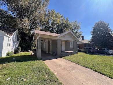 734 Spring St, Memphis, TN 38112 - photo 3