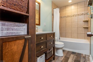 747 Alameda Ave, Sheffield Lake, OH 44054 - photo 3