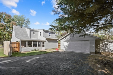8200 Flint Rd