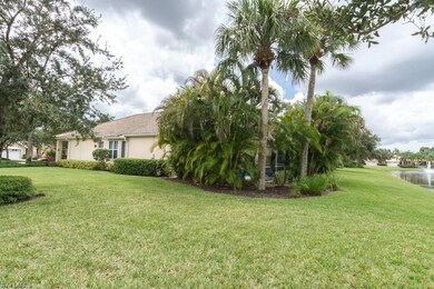 6162 Ashwood Ln, Naples, FL 34110 - photo 3