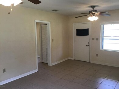 4800 Beverly Cir, Jacksonville, FL 32210 - photo 6