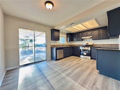 41043 Fieldspring St, Lancaster, CA 93535 - photo 7