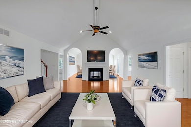 1705 Anchorage Ct, Prospect, KY 40059 - photo 3