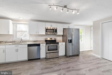 6168 Lawyers Rd, Spotsylvania, VA 22551 - photo 4