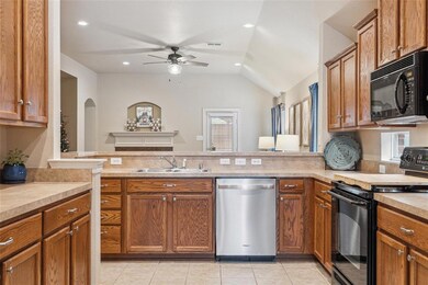 2911 Midstream Dr, Wylie, TX 75098 - photo 7