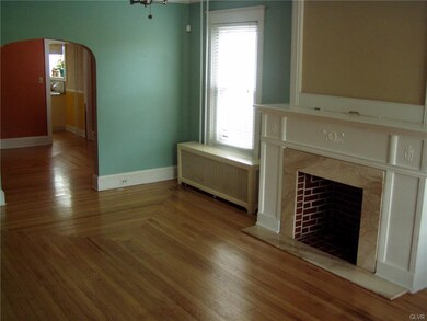 1918 W Cedar St, Allentown, PA 18104 - photo 4