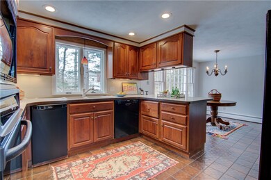 21 Ladderlook Rd, Warwick, RI 02886 - photo 7