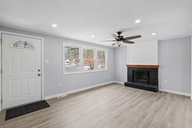 195 High Range Rd, Londonderry, NH 03053 - photo 3