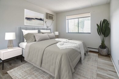 33 Middle St unit 24, Waltham, MA 02451 - photo 4