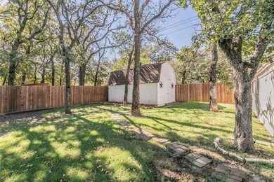 1109 Wade Dr, Bedford, TX 76022 - photo 4