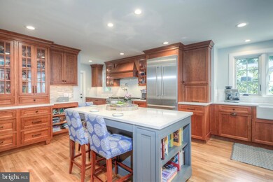 548 N Wayne Ave, Wayne, PA 19087 - photo 4