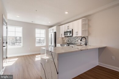 4090 Conshohocken Ave unit A8, Philadelphia, PA 19131 - photo 3