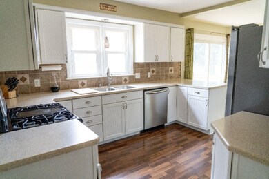 159 Collindale Kitchen
