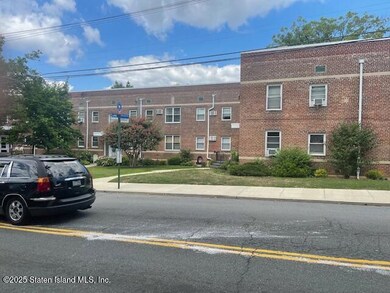521 Castleton Ave unit 2E, Staten Island, NY 10301 - photo 2