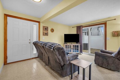 43 Meadow Pond Dr unit F, Leominster, MA 01453 - photo 7