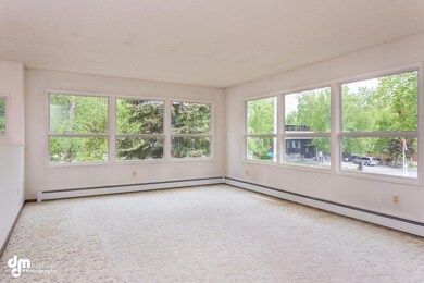 6208 E 34th Ave Anchorage AK-large-007-3