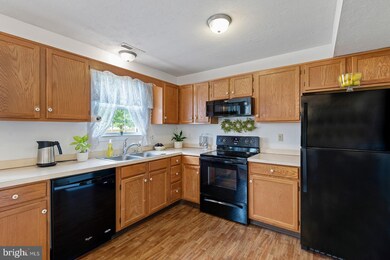 8 Unison Ct, Newark, DE 19713 - photo 5