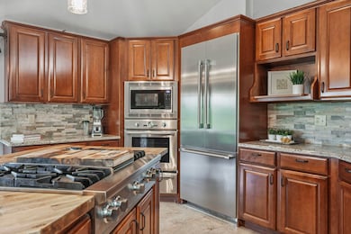 N8526 Ashley Ln, New Glarus, WI 53574 - photo 6