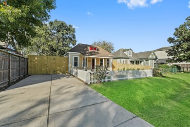 325 W 27th St, Houston, TX 77008 - photo 2