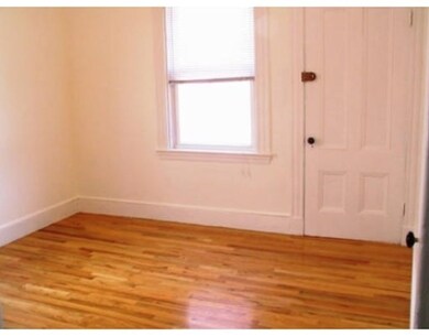 781 Boylston St unit 1, Chestnut Hill, MA 02467 - photo 5