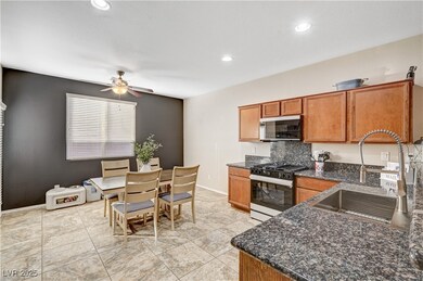 7619 Red Cloud Peak St, Las Vegas, NV 89166 - photo 4