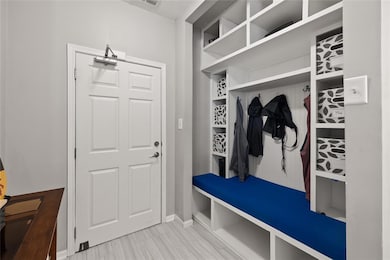 1313 SE University Ave unit 202, Waukee, IA 50263 - photo 2