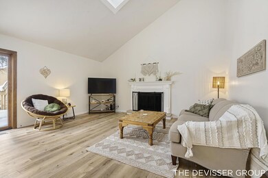 7-web-or-mls-A7406237