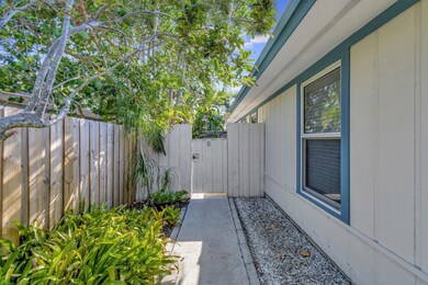 309 NE 7th Ave unit B, Delray Beach, FL 33483 - photo 3