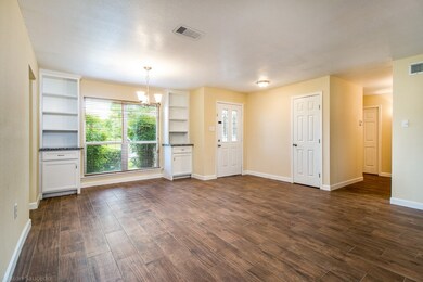 16602 Oxnard Ln, Friendswood, TX 77546 - photo 7