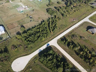 83 Maple Leaf Dr, Durant, OK 74701 - photo 4