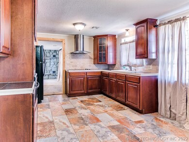 16610 E 166th St S, Bixby, OK 74008 - photo 6